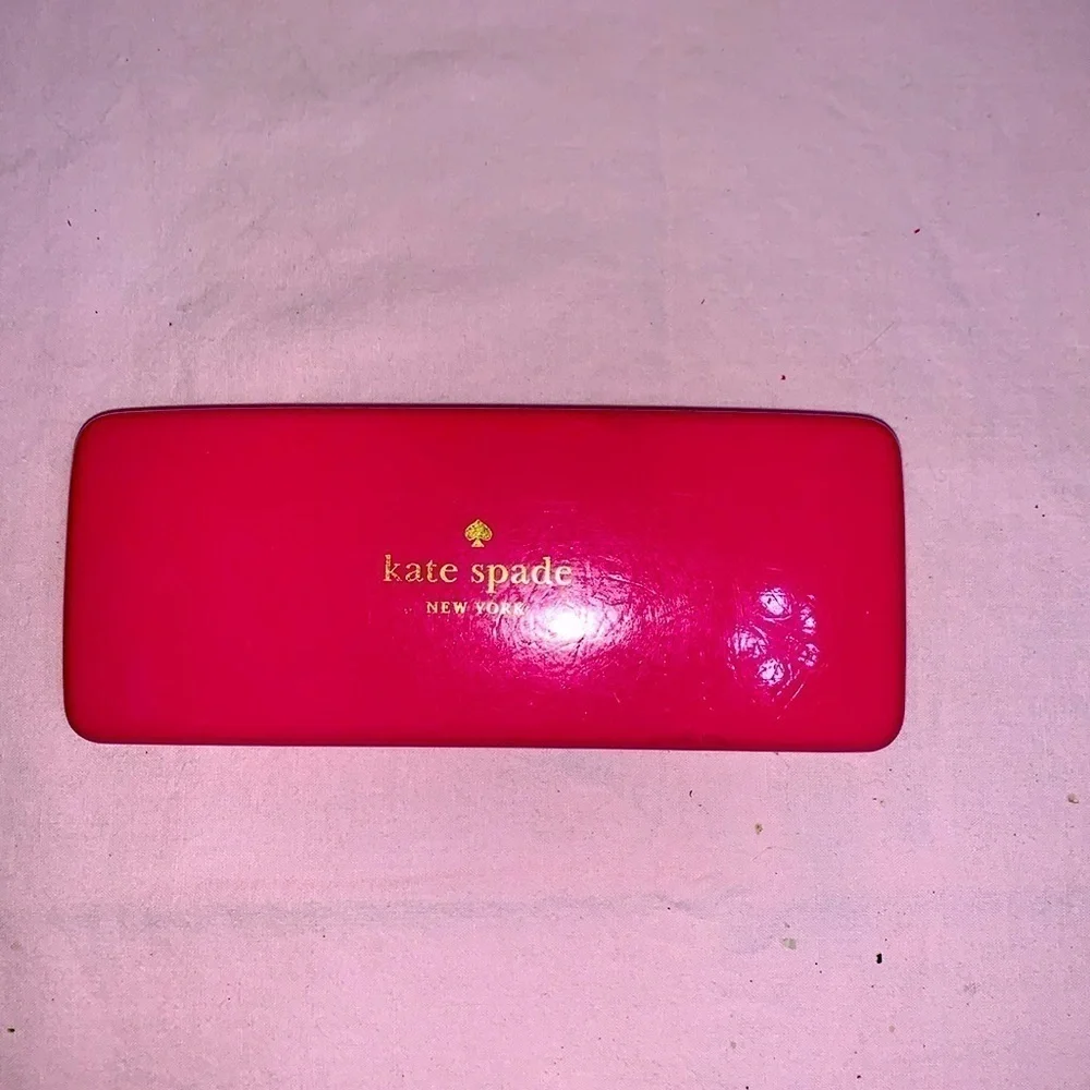 Kate Spade glasses case in Barbie pink